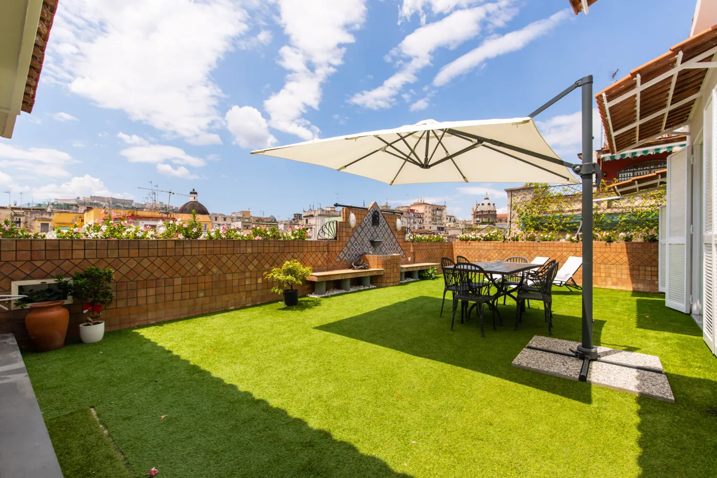Le Dome 35 — Zona relax sul terrazzo