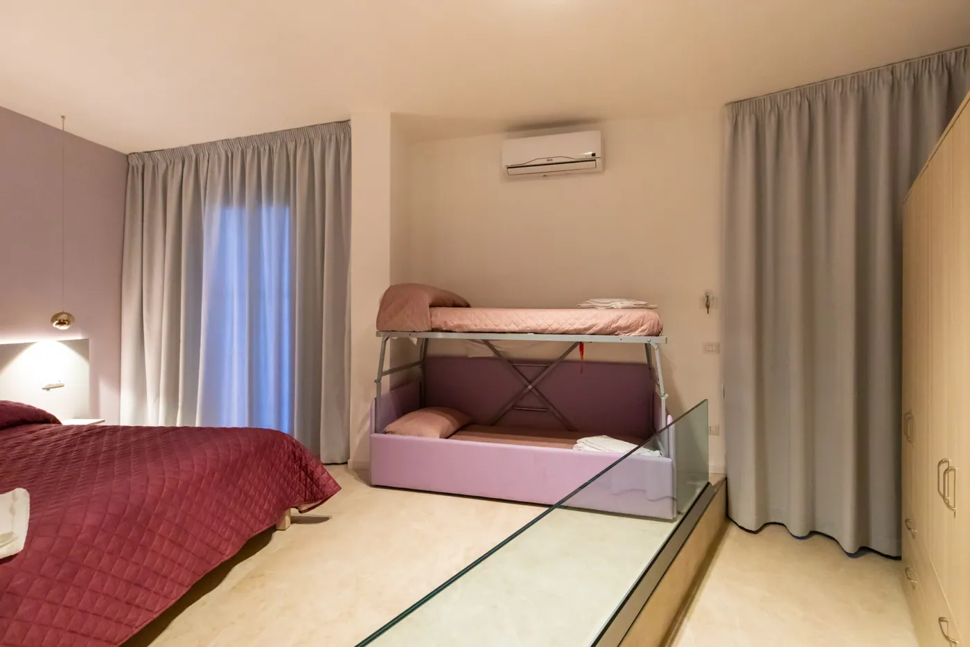 Le Dome 35 — Camera con divano letto